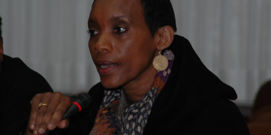 Dafroza Mukarumongi Gauthier lors de la participation au colloque Ibuka Mémoire & Justice 23 mars 2013